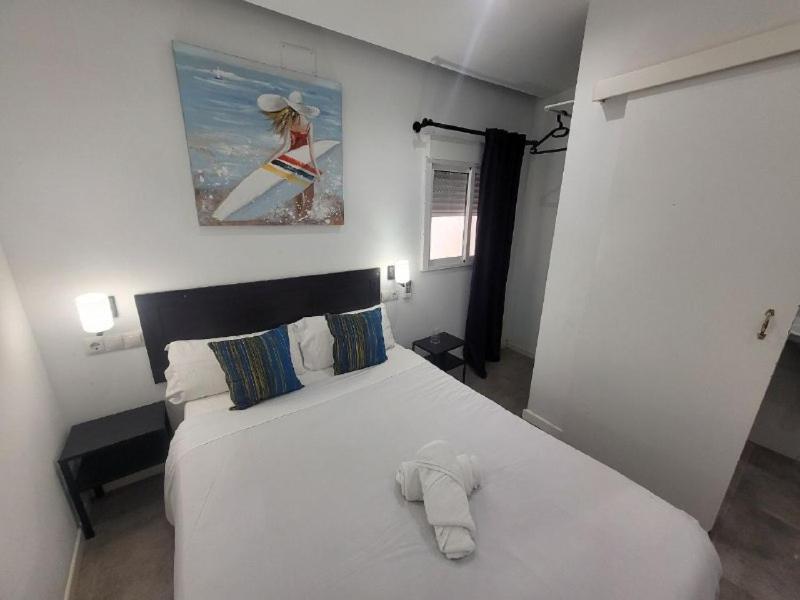 Ayz Frailes - Auto Check-In Property (Adults Only) Málaga Exteriör bild