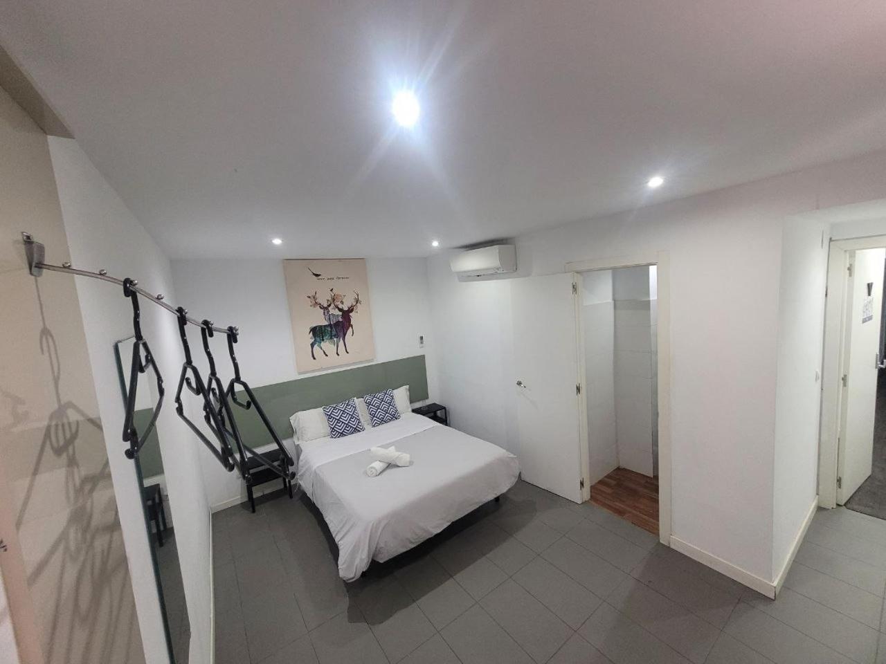 Ayz Frailes - Auto Check-In Property (Adults Only) Málaga Exteriör bild
